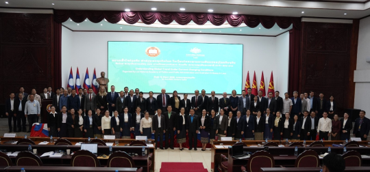 Lao-Australian Academic Seminar Addresses Global Economic Shifts, Geopolitical Pressures